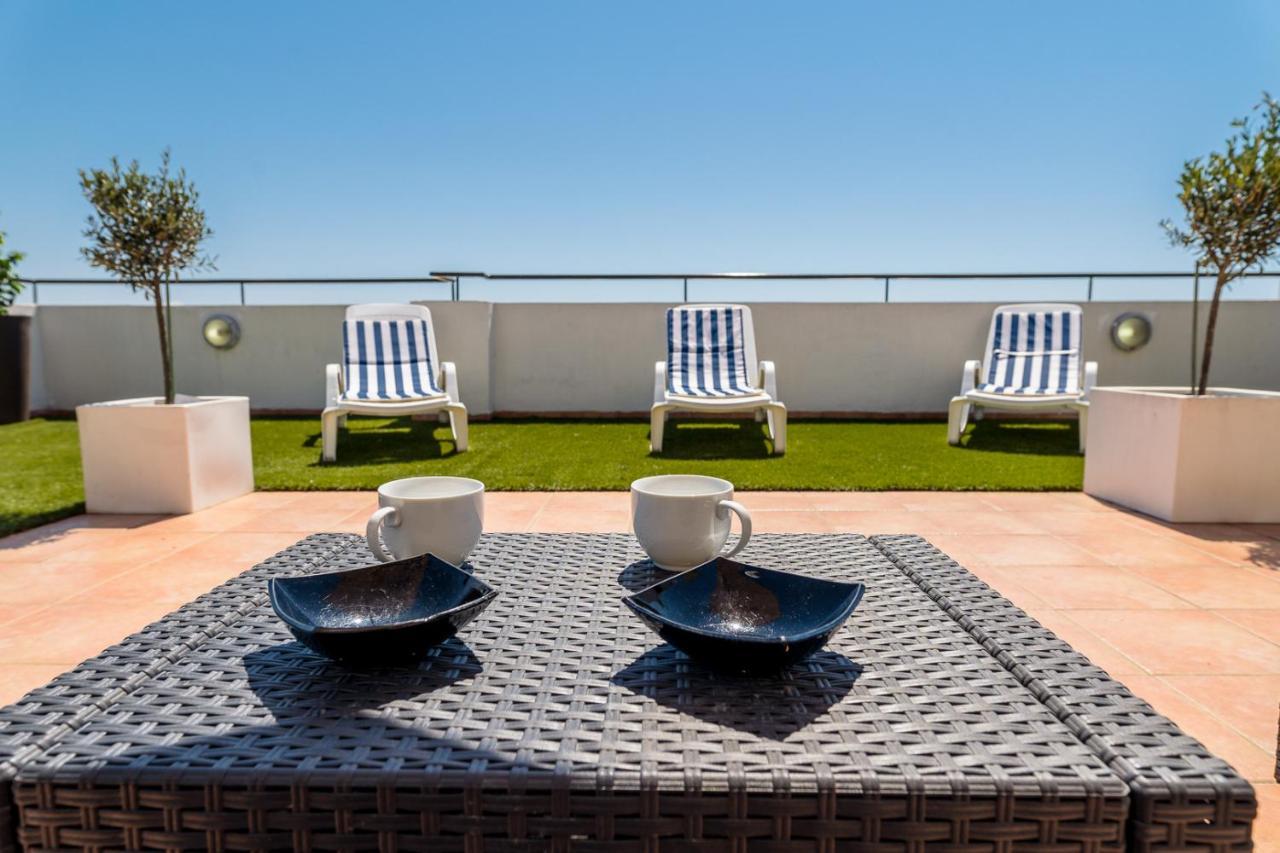 Apartament MAKENZY Seaview PENTHOUSE Larnaca Zewnętrze zdjęcie