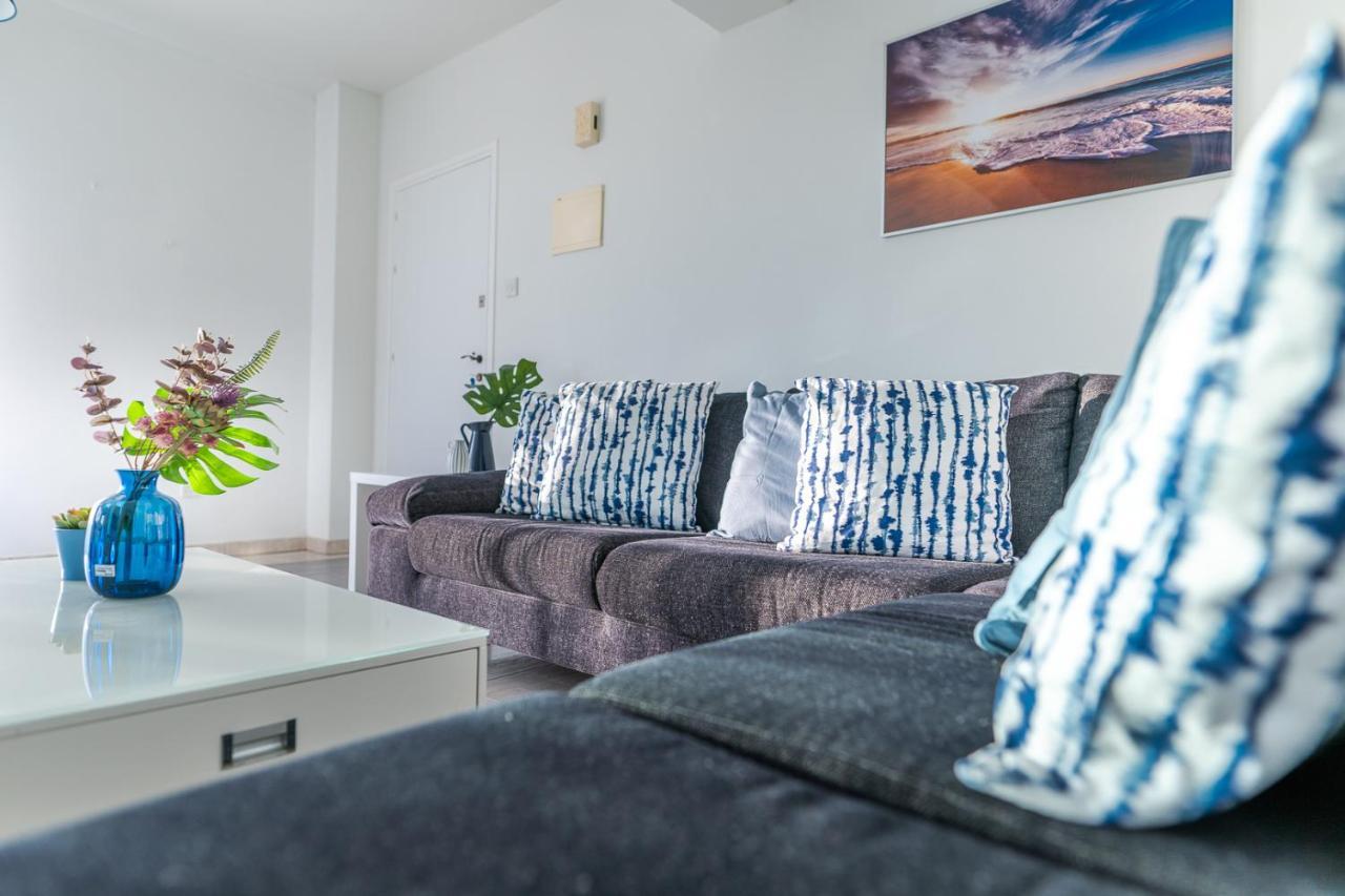 Apartament MAKENZY Seaview PENTHOUSE Larnaca Zewnętrze zdjęcie